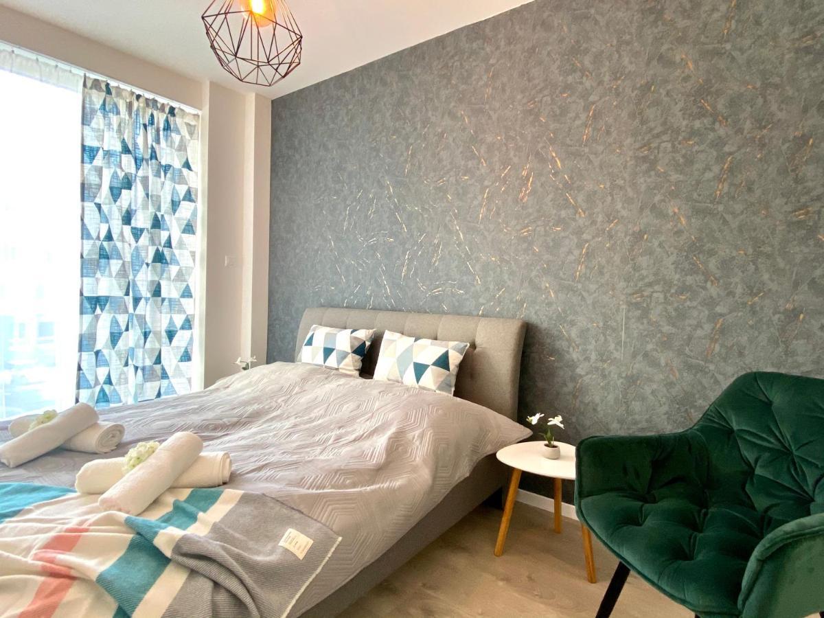 Apartment Mala Praha Жиліна Екстер'єр фото